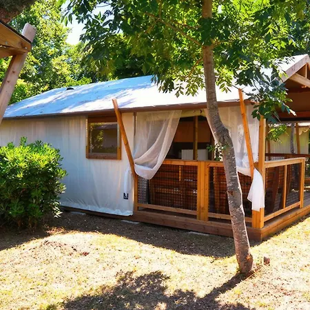 Vakantiepark Merendella San-Nicolao