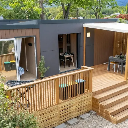 Merendella Holiday park 4*