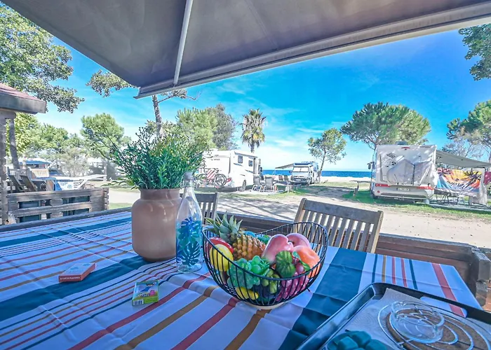 Merendella Tatil parkı San-Nicolao